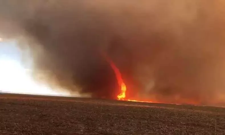 Pirotornado